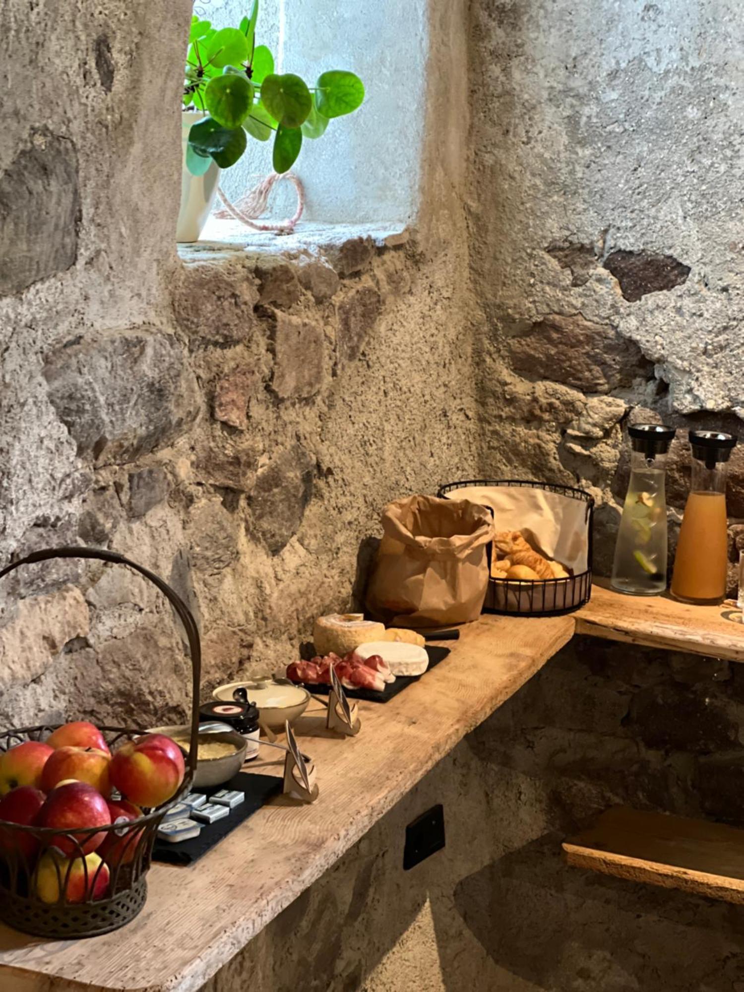 St. Vigilius Modern Historic Apartments 네어스 외부 사진